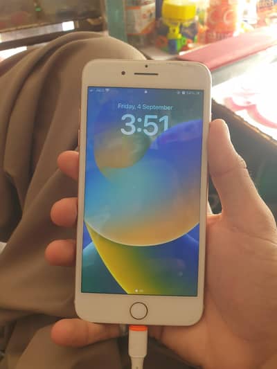 Apple iPhone 8 Plus