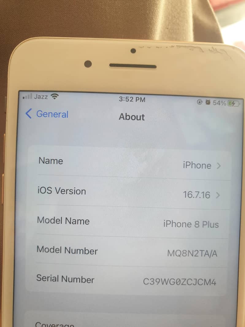 Apple iPhone 8 Plus 3