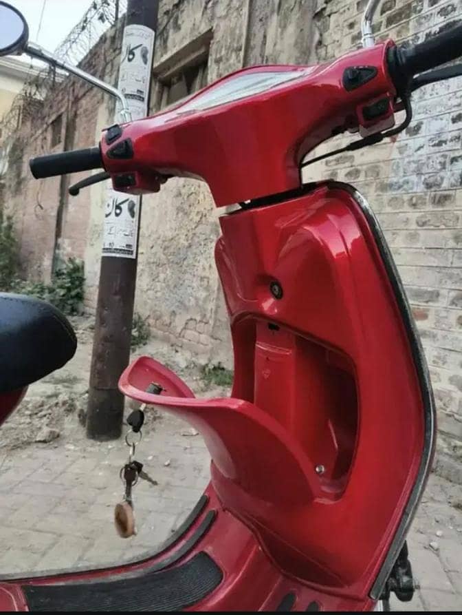 Scooty 2
