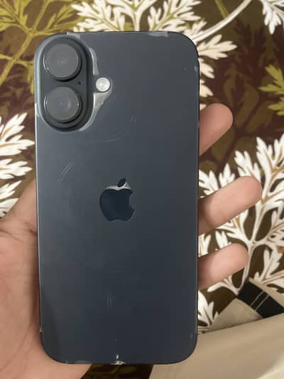 Apple iPhone 16