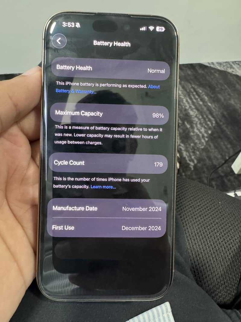 Apple iPhone 16 Pro 5