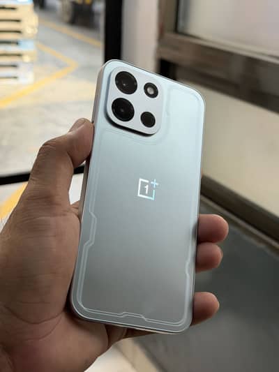 One Plus turbo 6  (16gb  512gb)