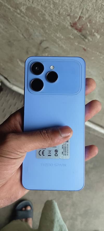 Tecno Spark 40 128/6GB
