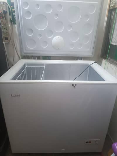 Haier Inverter Deep Freezer