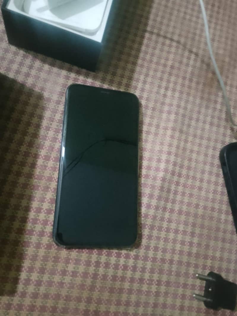 iphone 11pro max 5