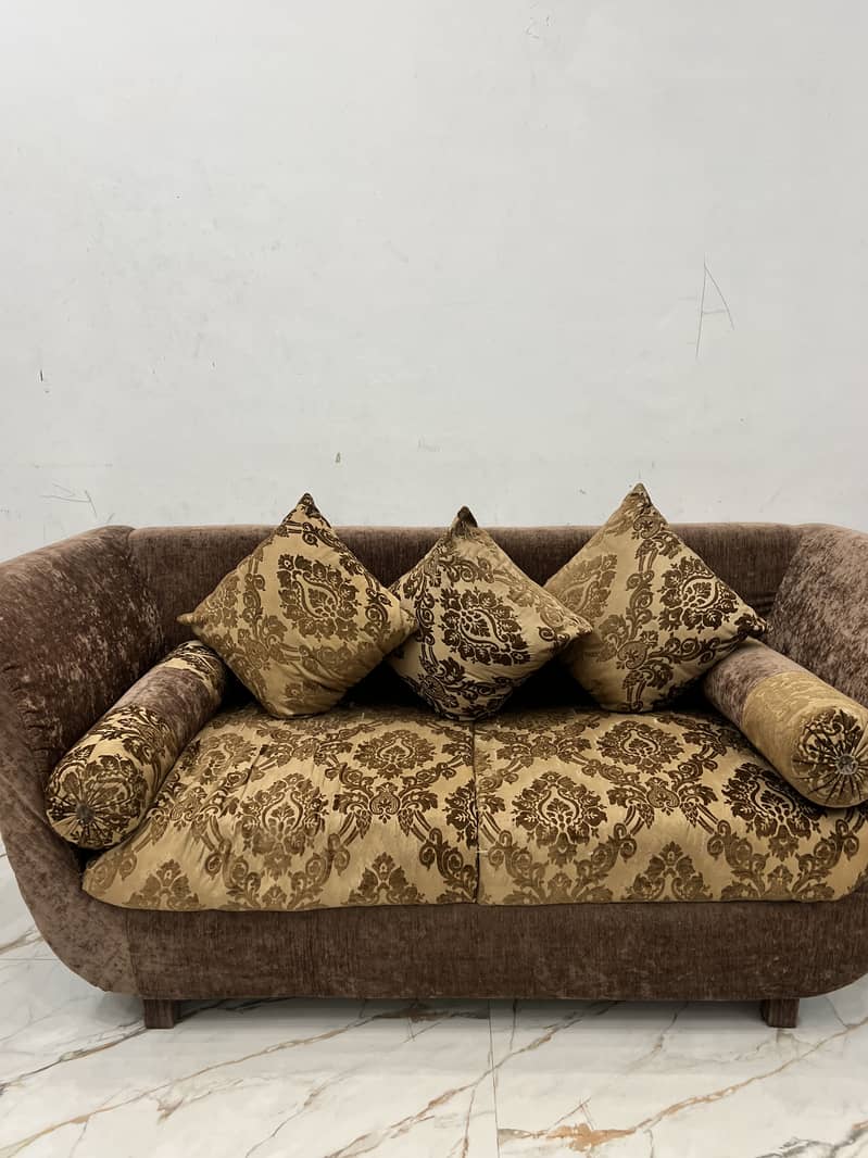 Sofa set 0