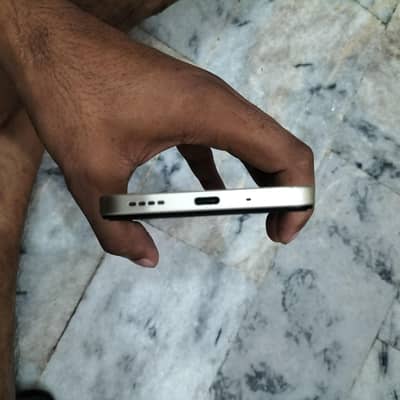 Realme C75