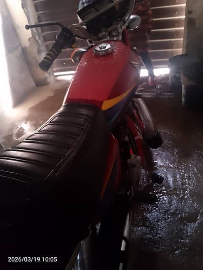 Honda 125 in excellent condition withv.  good average, 0326.0030649