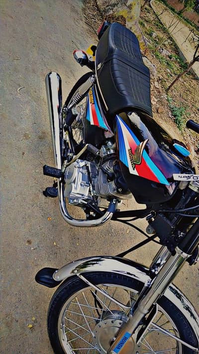 Honda 125 cG bike model 2006 for sale