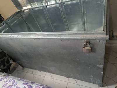steel trunk | peti | sandooq