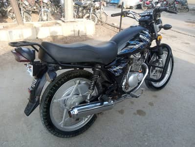 Suzuki GS 150 SE 2021 Dec 2022 Registered New Condition 16k km only