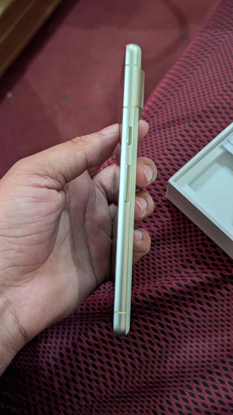 Google Pixel 7 3