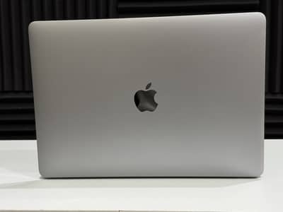 Macbook Pro 2017 | 16 GB Ram, 512 GB SSD