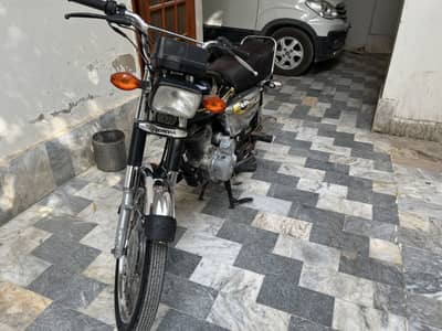Honda CG 125 Special Edition 2021 model Self Start, 5 gears