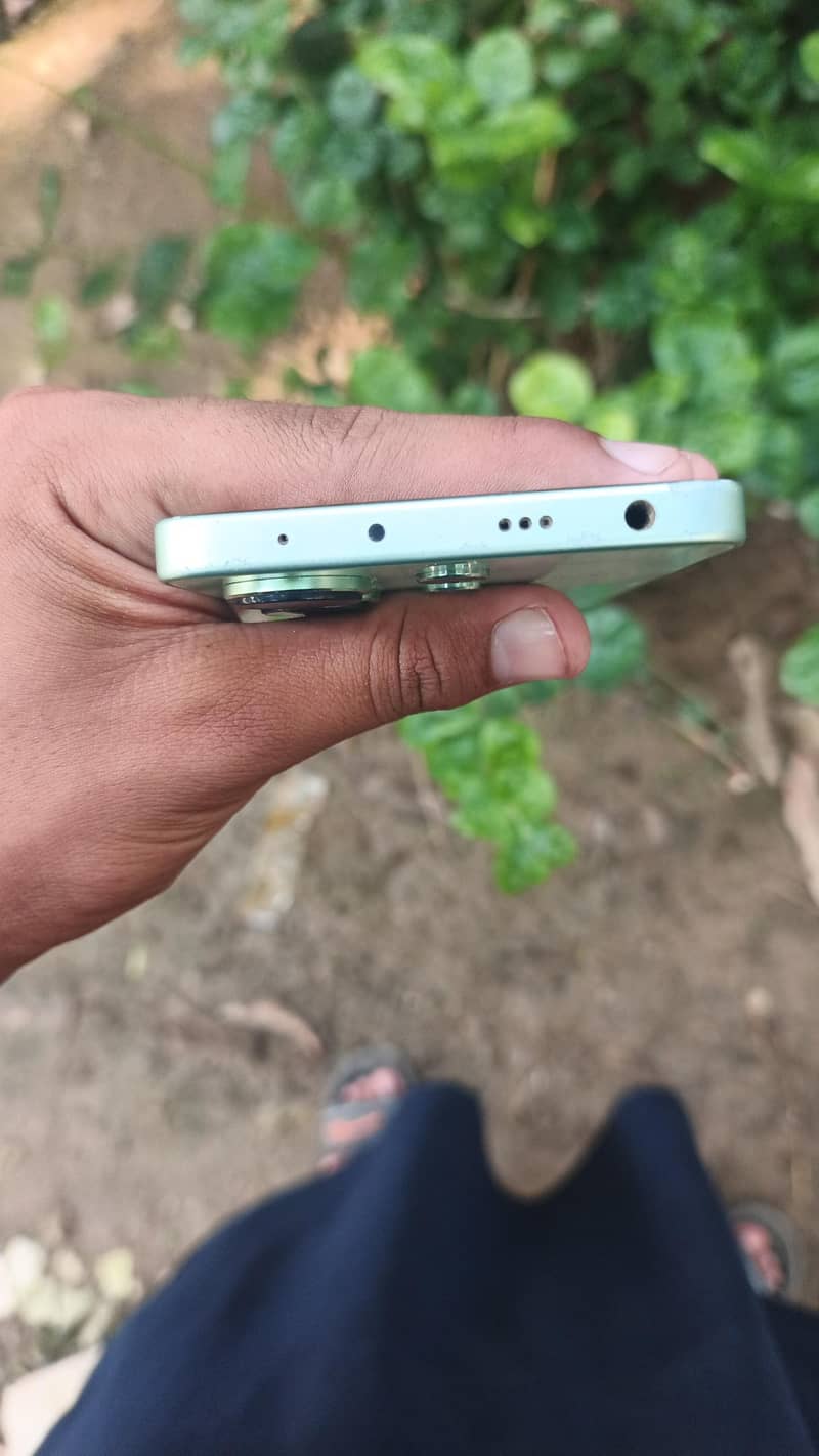 Xiaomi Redmi Note 13 Pro 3
