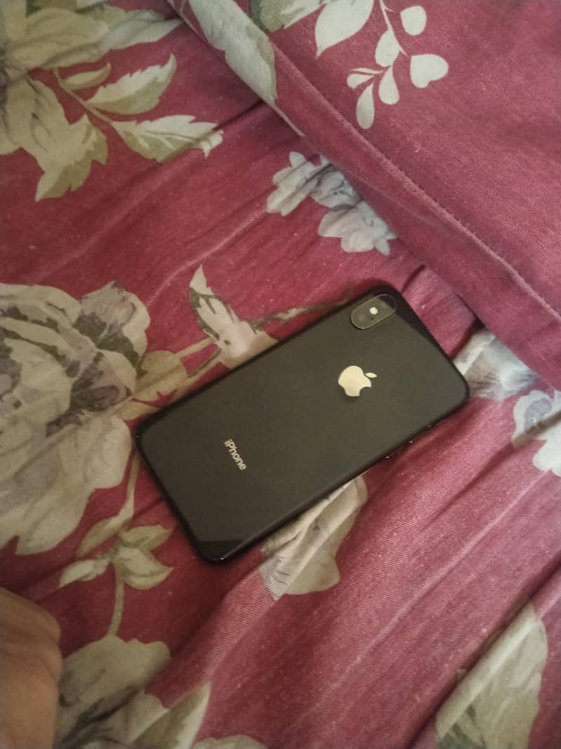 Apple iPhone X 1