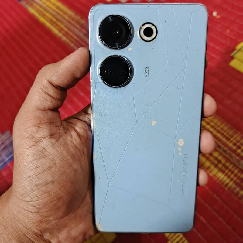 Tecno 1