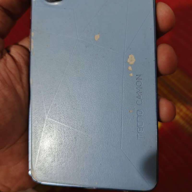 Tecno 4