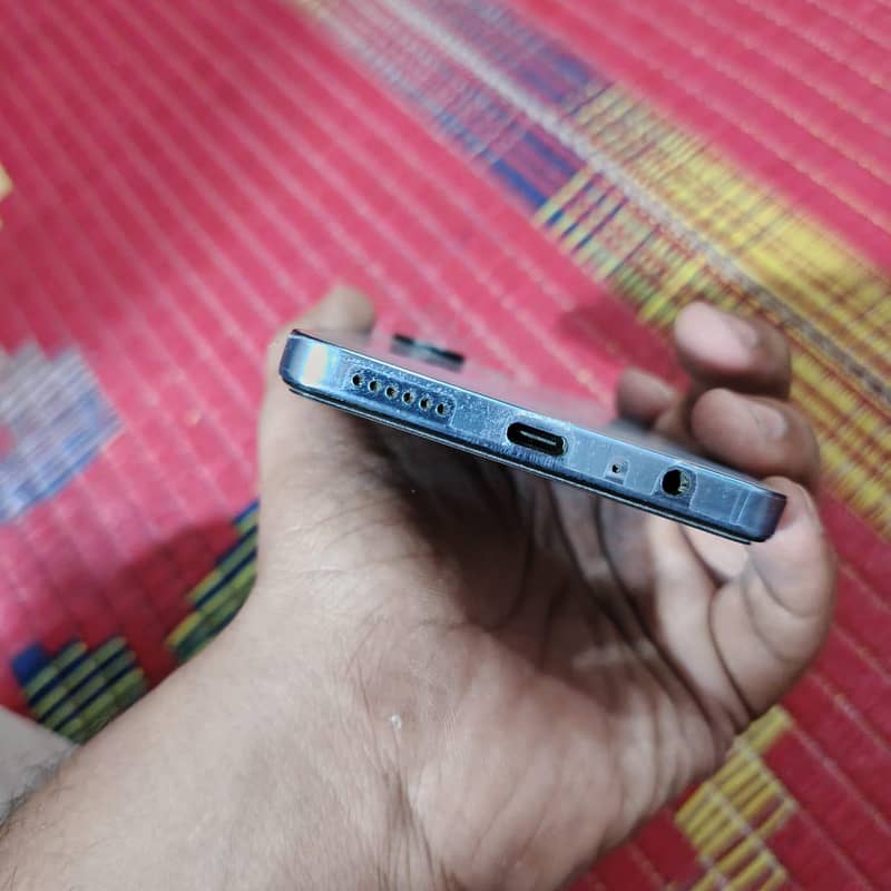 Tecno 5