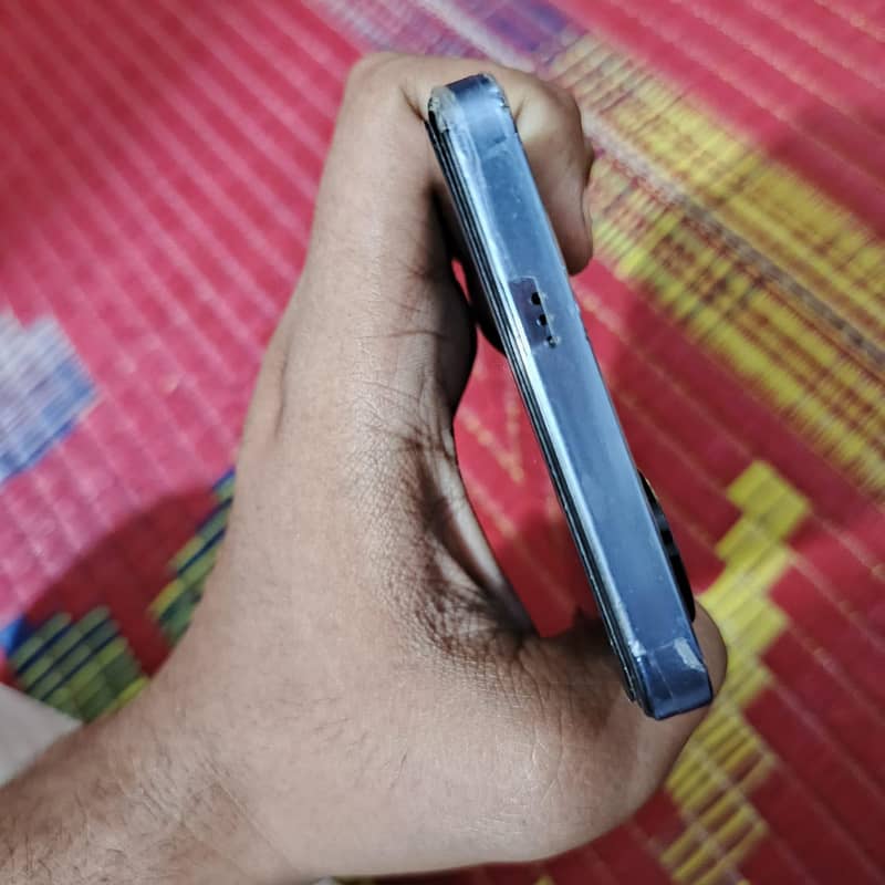 Tecno 6