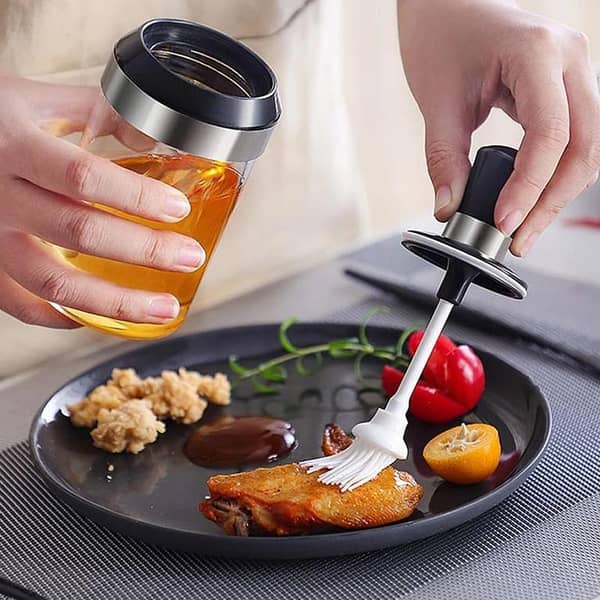 New Oil Bottle with Silicone Brush for Cooking BBQ Kitchen