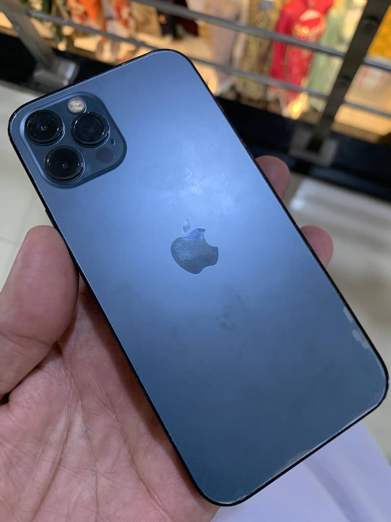 Apple iPhone 12 Pro 4