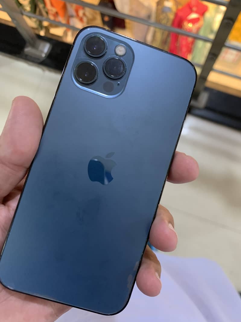 Apple iPhone 12 Pro 13