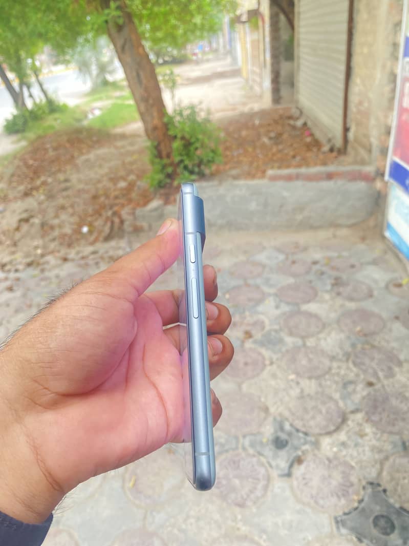Google Pixel 8 0