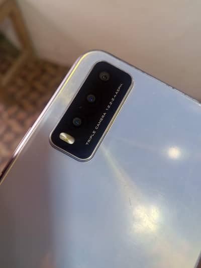 Vivo Y20