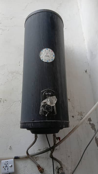 Electric Geyser 60 Litre for sale.