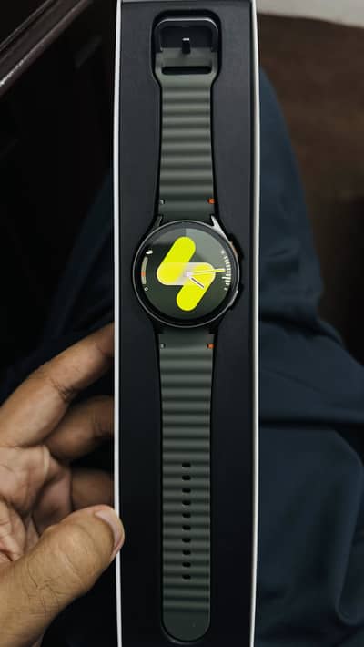 Galaxy 7 watch