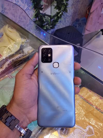 Infinix Hot 10