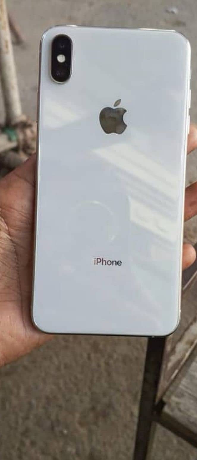 Iphone xs max 0