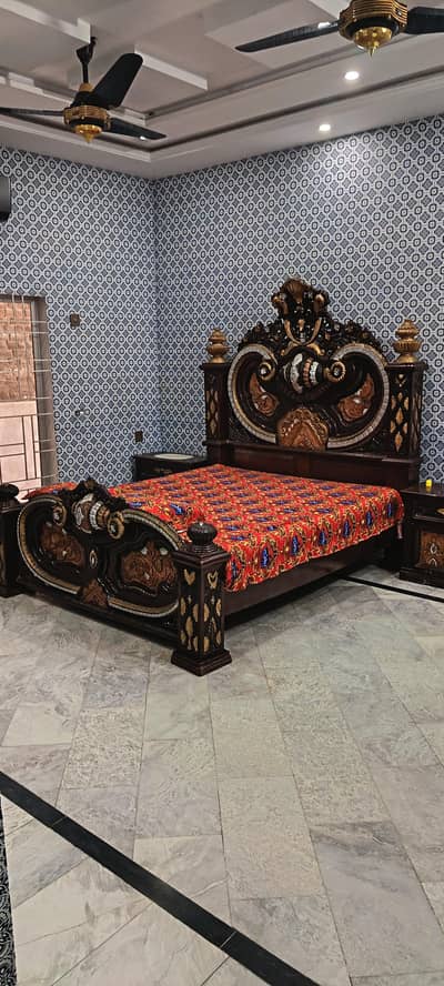 Kings size bed