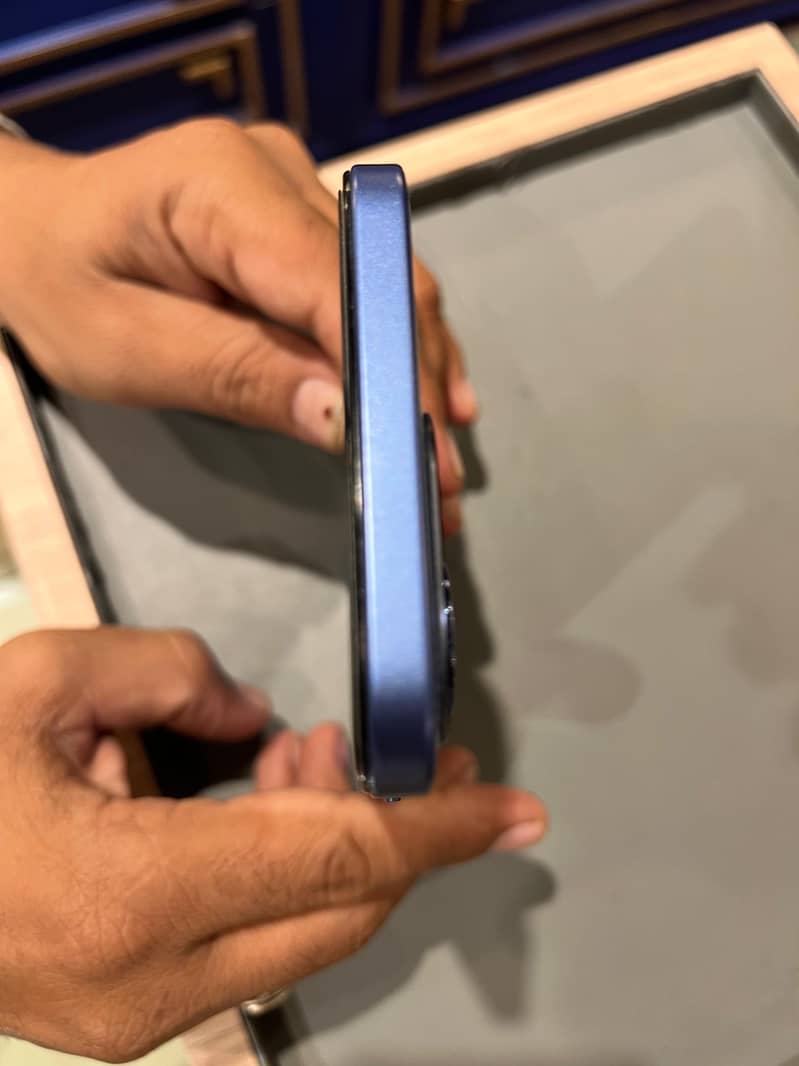 mobile 4