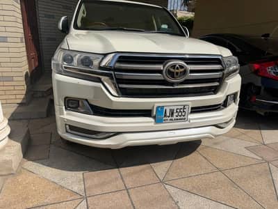 Toyota Land Cruiser 2013