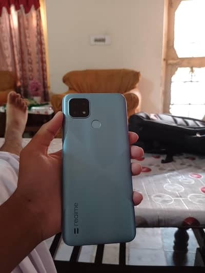 Realme C21