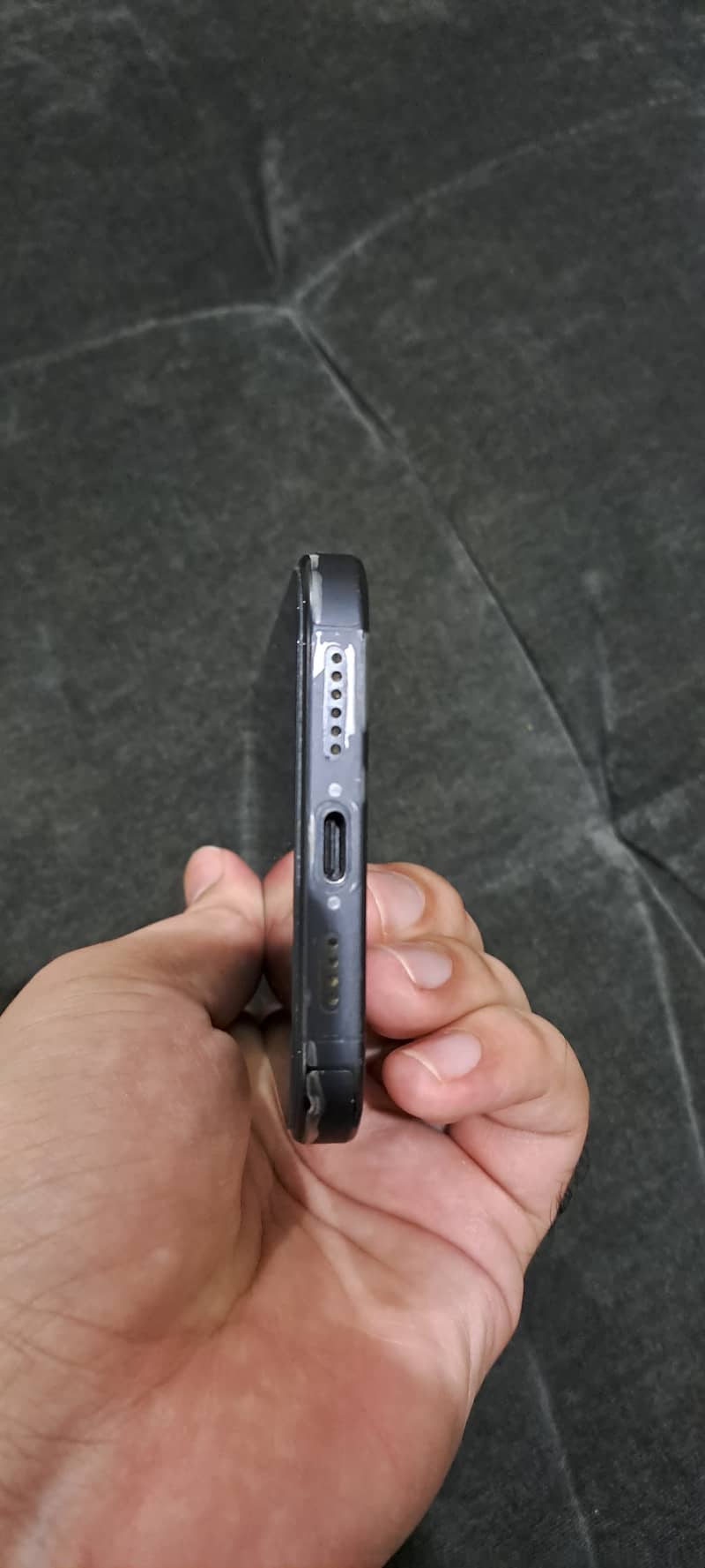 Apple iPhone 16 Pro Max 3