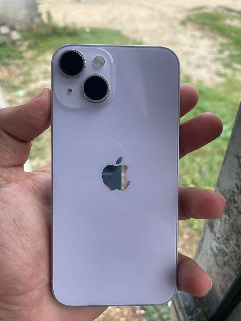 Apple iPhone 14 4