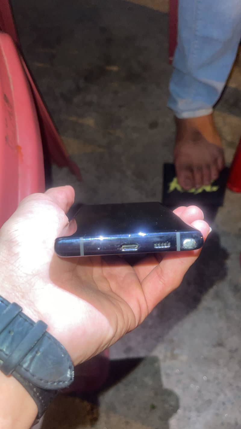 Samsung Mobile Note 10 Plus 4