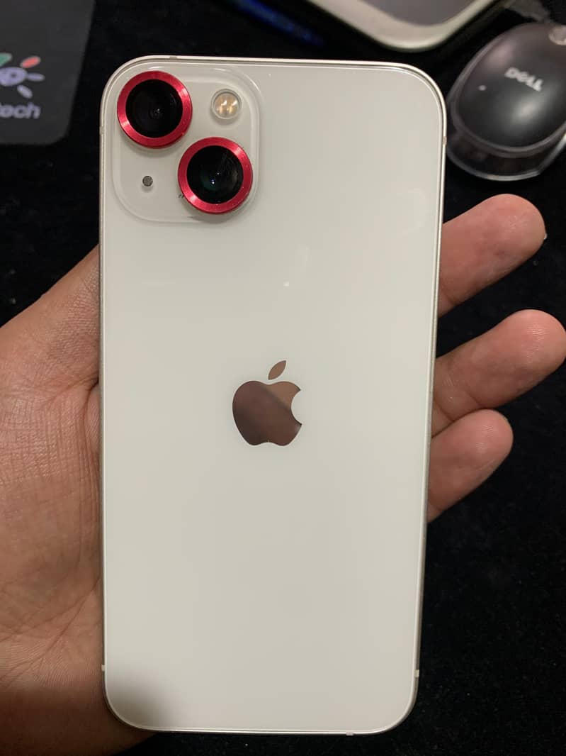 Apple iPhone 13 0