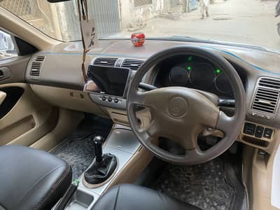Honda Civic EXi 2005