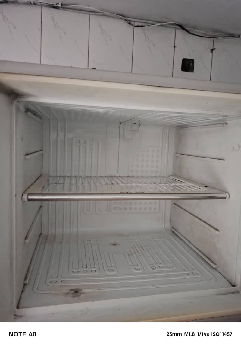 Refrigerator 4