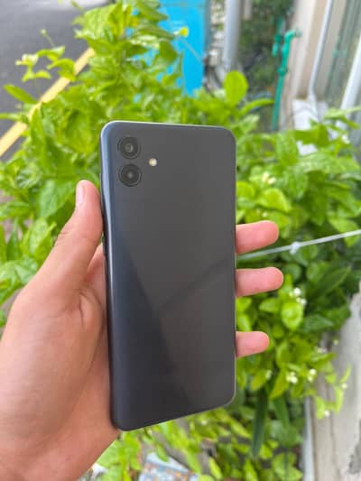 Samsung Mobile A04