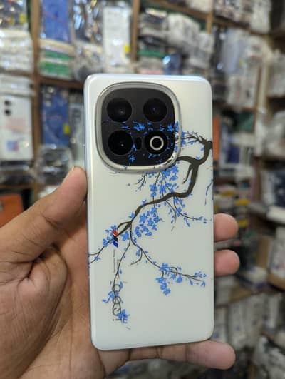 iqoo 13 12gb 512gb NON PTA 10/10 condition