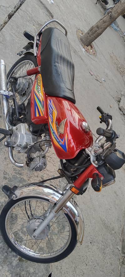 Honda CD70 2020 good condition complete documents
