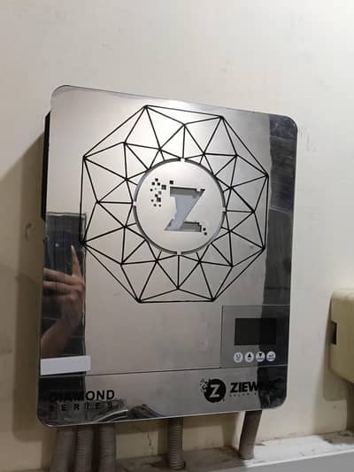 Ziewnic Inverter 4.5 KW PV 6500 Hybrid