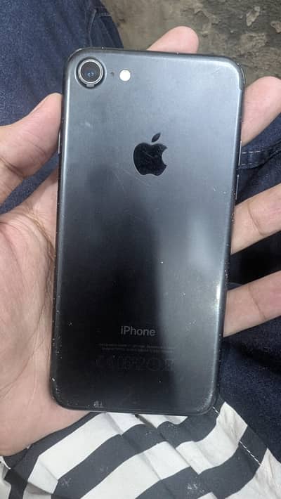 Apple iPhone 7