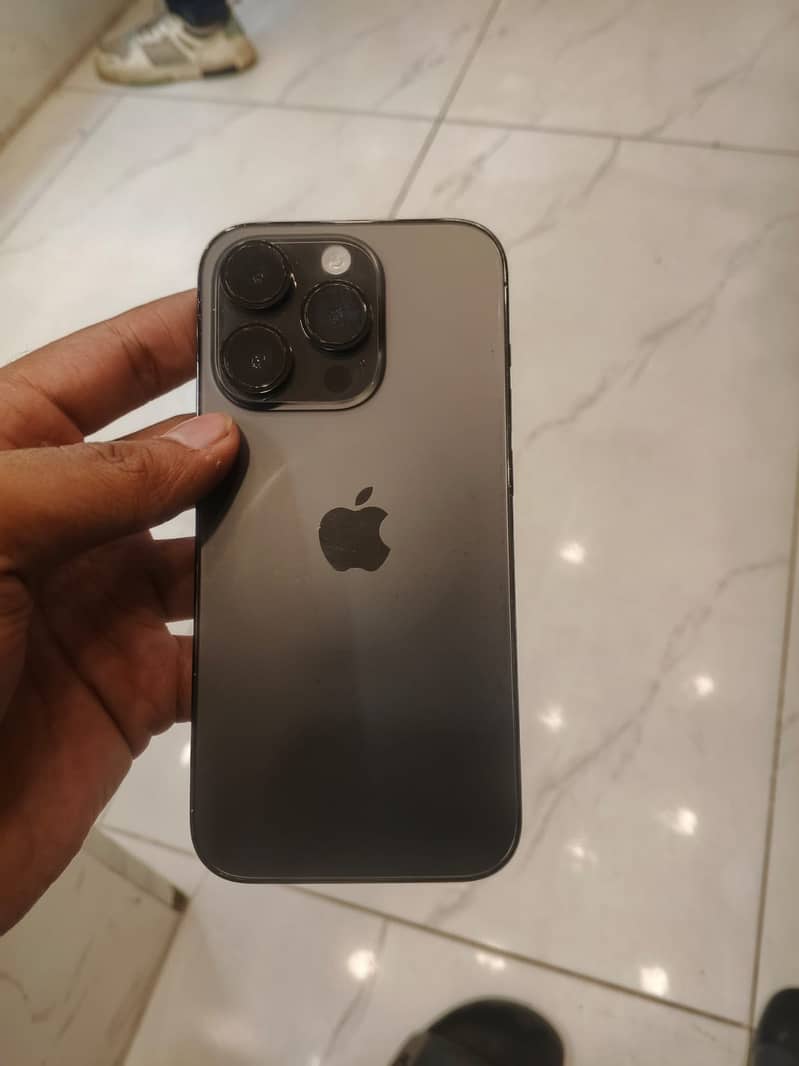 Apple iPhone 14 Pro 0