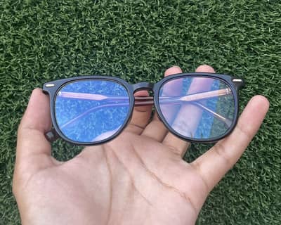 Glasses for fashion or eyewear